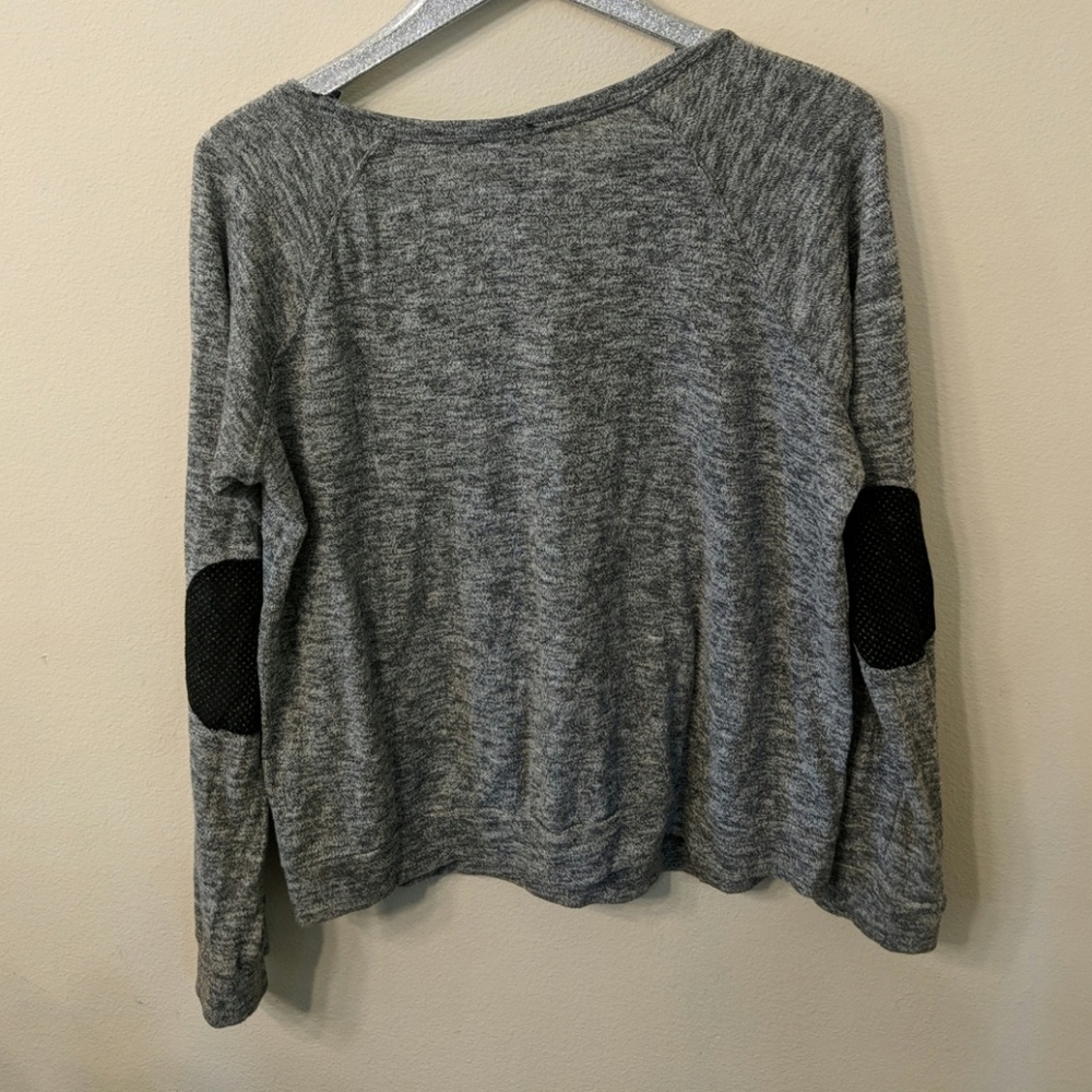 Grey long sleeve shirt